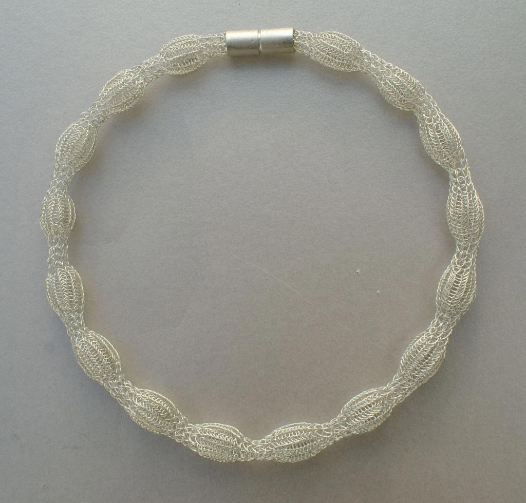 Collier Kokon